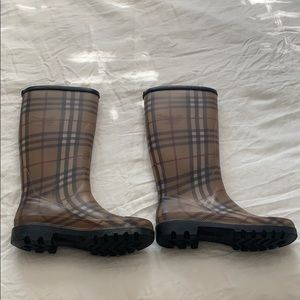 Burberry rain boots